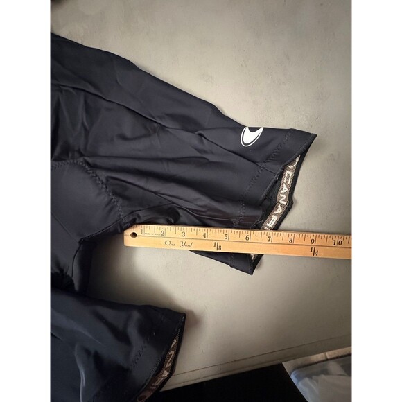 Canari size Large padded cycling shorts used condition - Picture 7 of 8